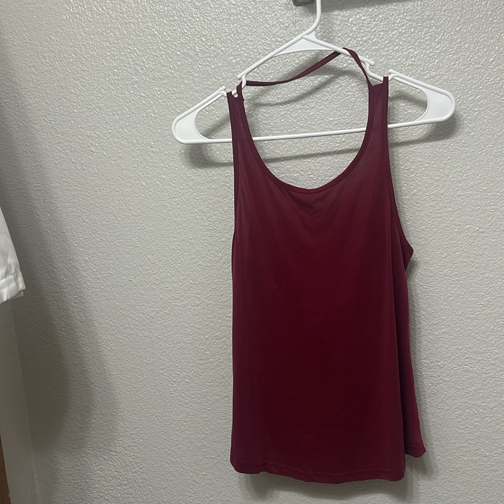 NWT OYANUS Womens Summer Workout Top - Picture 4 of 5